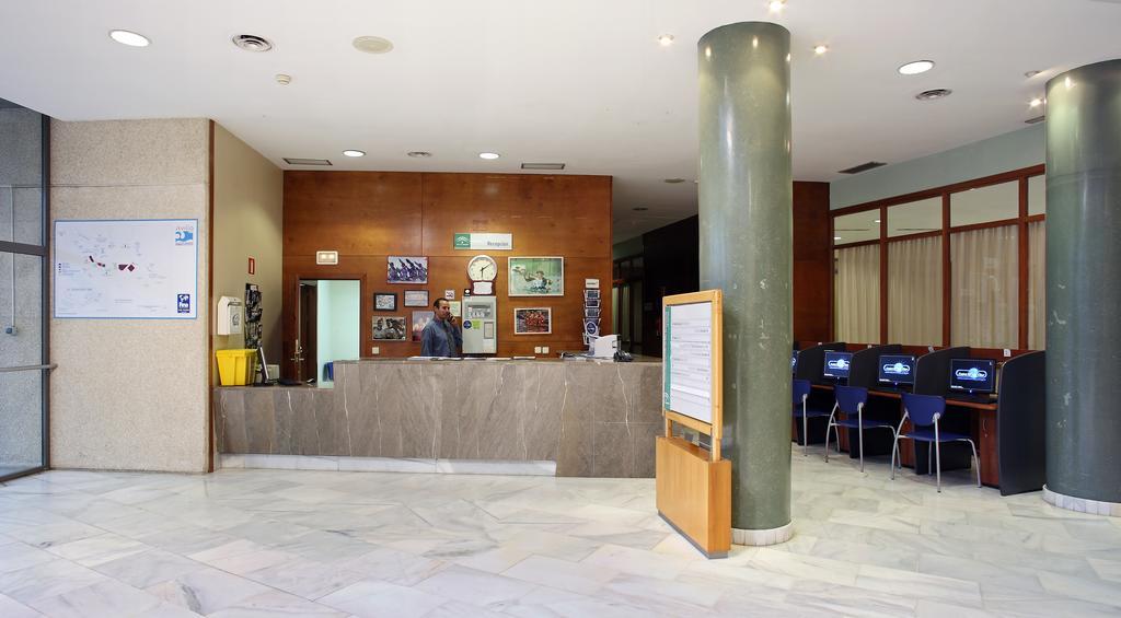 Residencia La Cartuja Auberge de jeunesse Séville